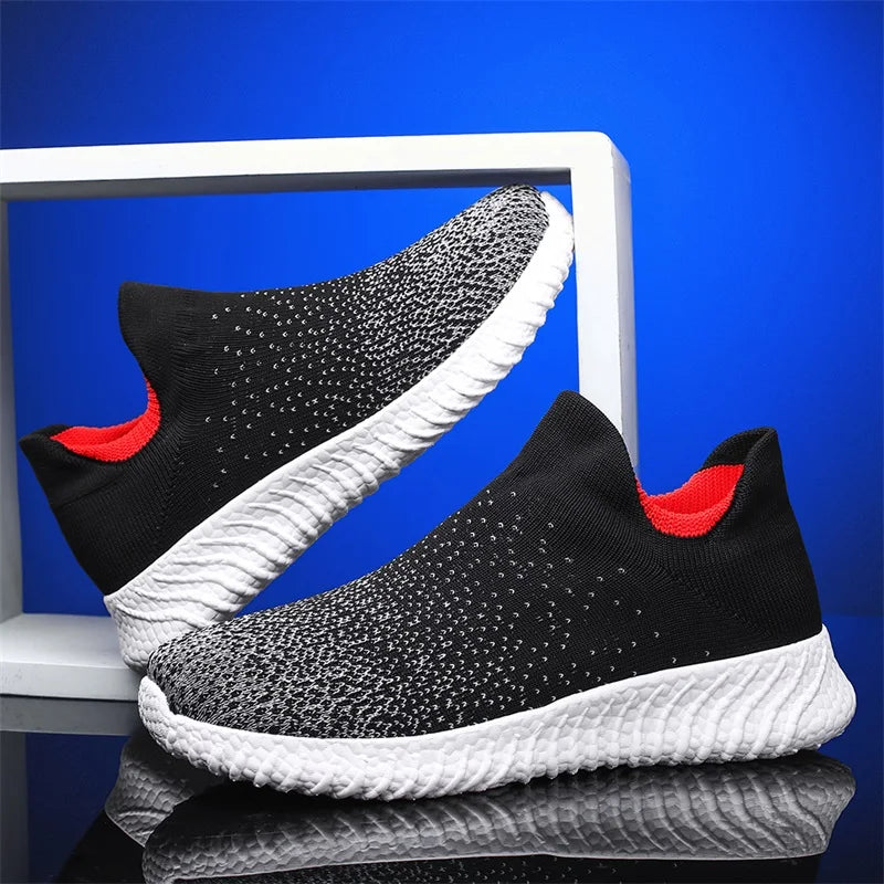 Mesh running sneaker upper detail