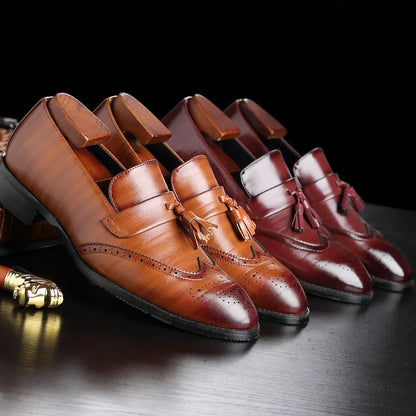 Casterly Brogue Tassel Loafers tassel detail