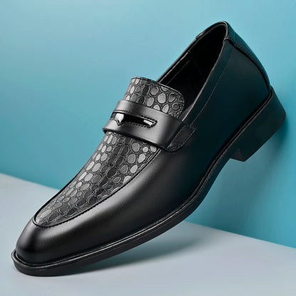 Ardmore Textured Loafers in black