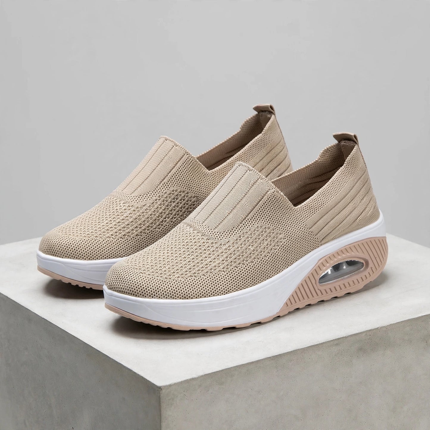 Mira Loafers