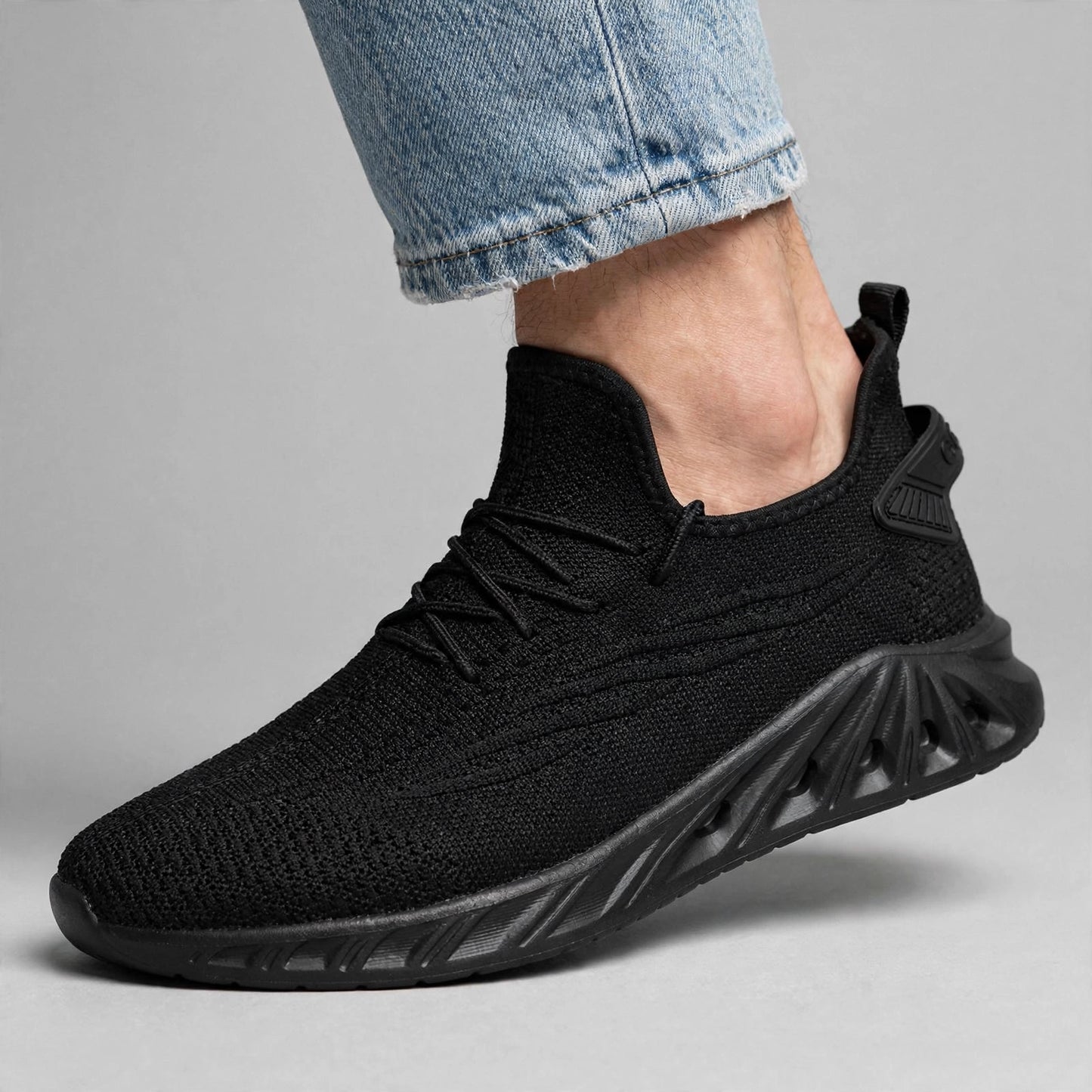Kester Mesh Sneakers