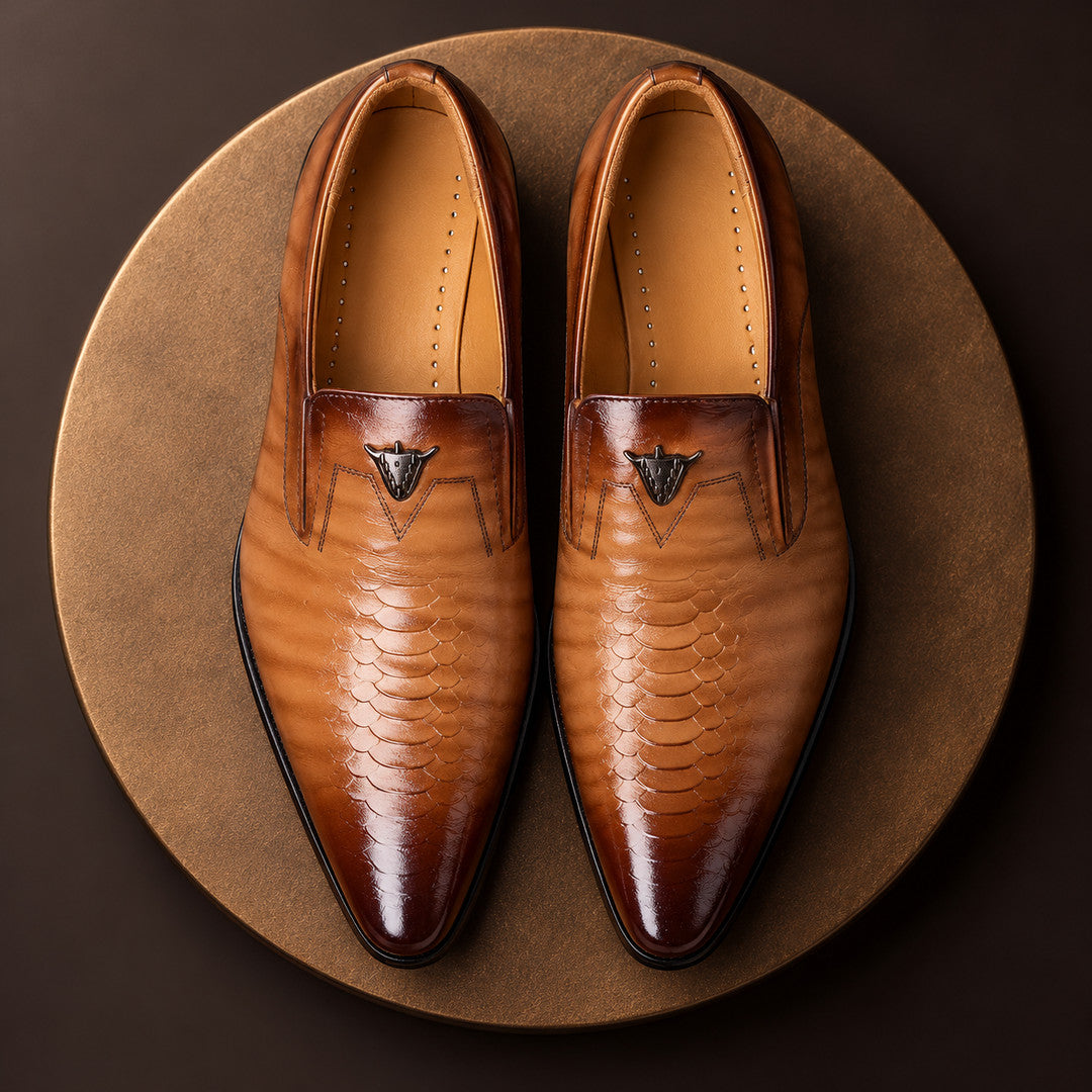 Bramwell Scale-Embossed Emblem Loafers (1:1, image 3)